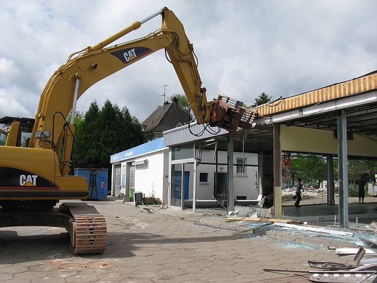 Rückbau Autohaus